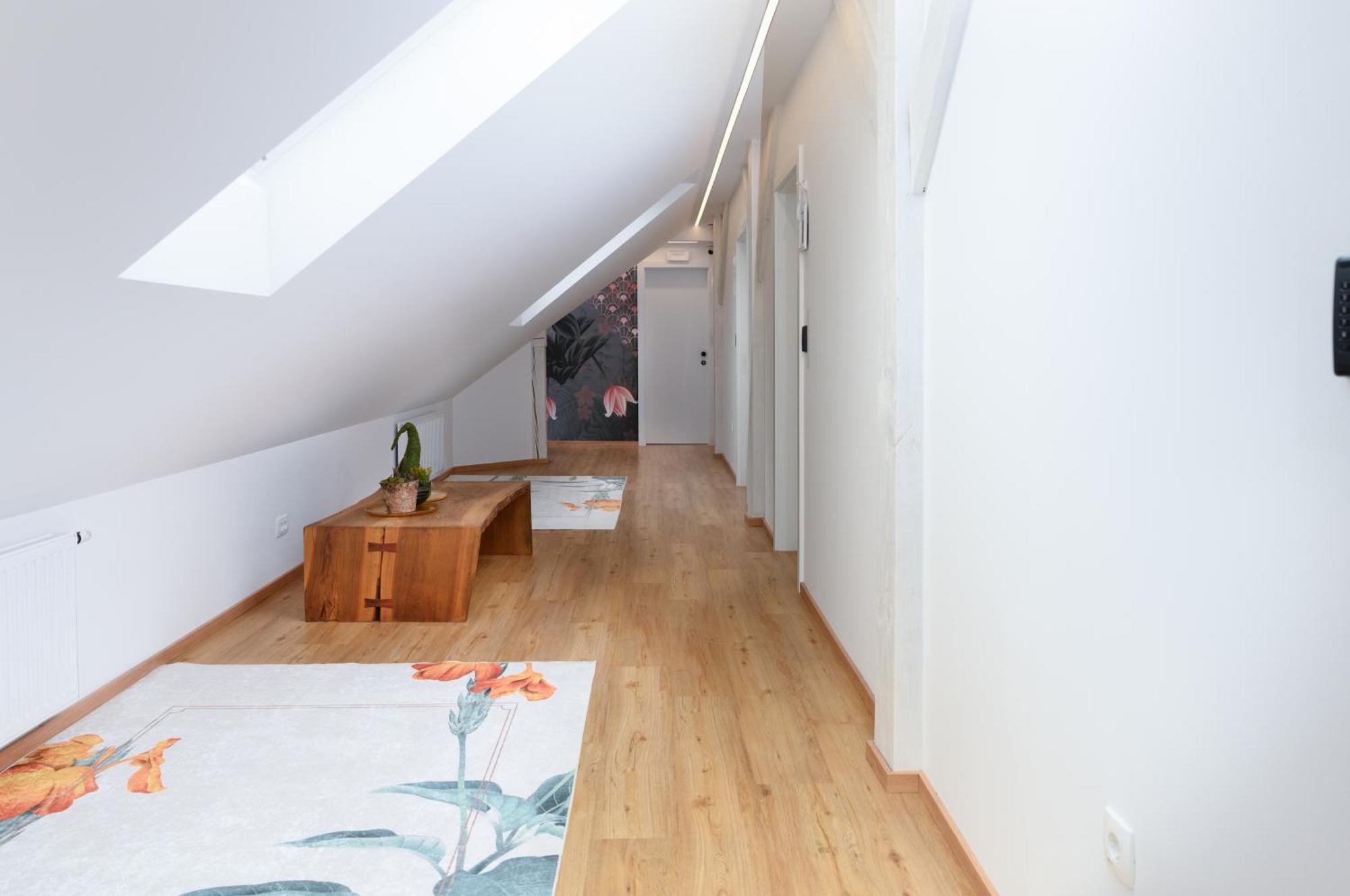 Lilija Apartments Trzin Luaran gambar