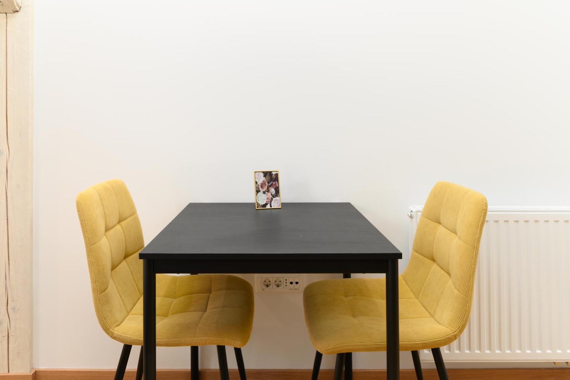 Lilija Apartments Trzin Luaran gambar